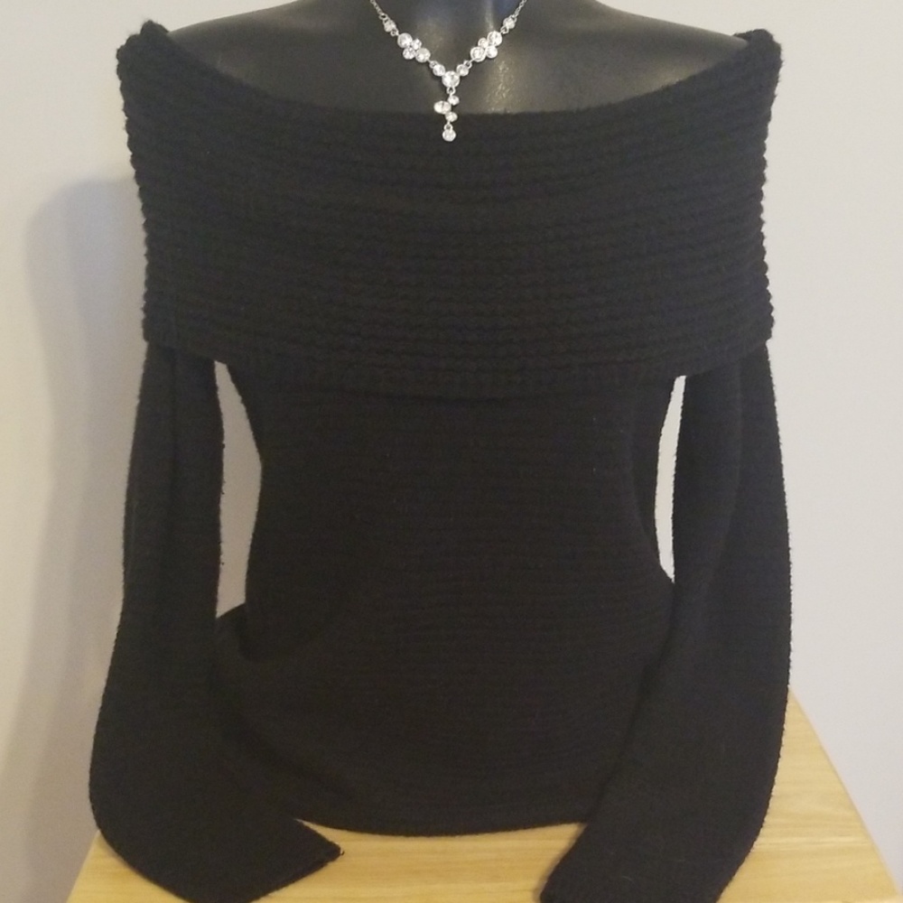 White house black market sweater